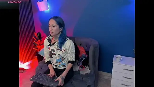 Lilith morgan01 online show from November 6, 7:37 pm