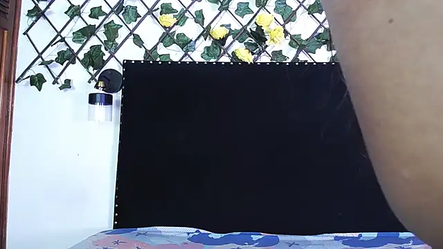 Snapshot of vyumekoper chatting on October 25, 11:51 am vyumekoper online show from October 25, 11:51 am