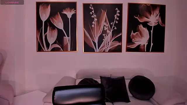 TiffannySins online show from March 3, 11:16 am