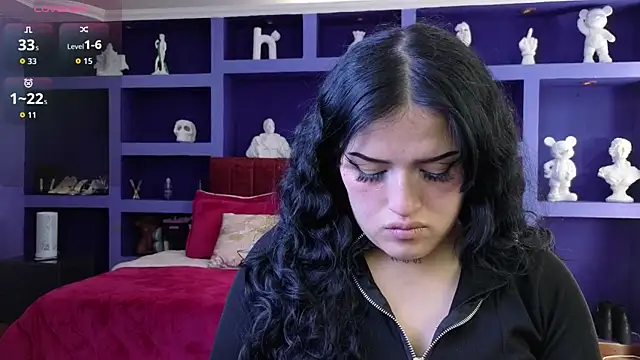 sari belle online show from November 7, 9:15 pm