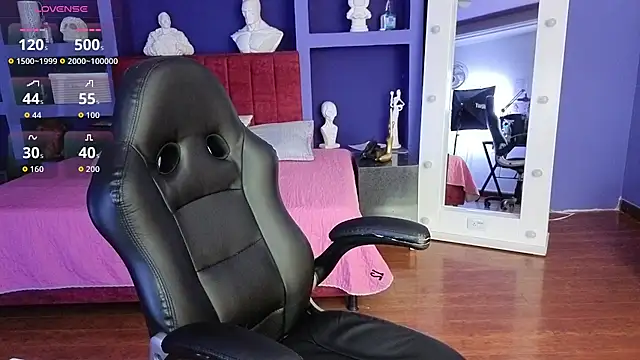 Snapshot of sari_belle chatting on February 5, 8:46 pm sari belle online show from February 5, 8:46 pm