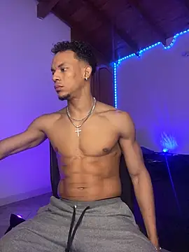 RickKrong  online show from October 12, 3:16 am