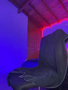 RickKrong  online show from November 21, 3:27 am