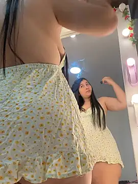 evelyn 1702 online show from July 15, 7:19 pm