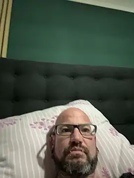 MichiDWT1312 online show from February 5, 4:00 pm