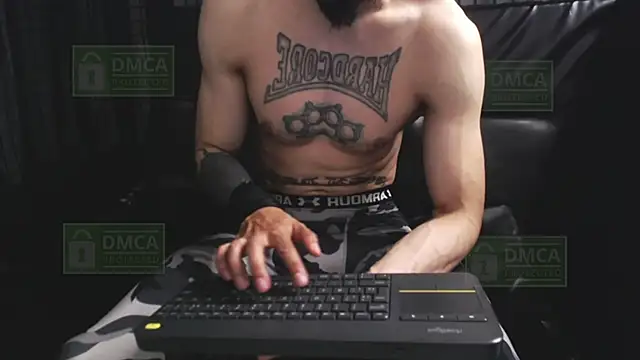 Snapshot of Mr_Klein_69 chatting on October 23, 12:10 am Mr Klein 69 online show from October 23, 12:10 am