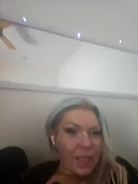 playboyequal online show from April 14, 9:32 pm