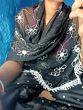 Snapshot of ruchigoutam chatting on November 9, 5:11 pm ruchigoutam online show from November 9, 5:11 pm