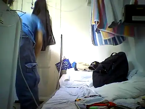 Snapshot of masculado69 chatting on October 31, 11:44 am masculado69 online show from October 31, 11:44 am