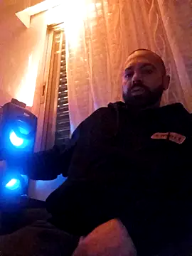 Snapshot of 67874 chatting on March 3, 4:35 pm 67874 online show from March 3, 4:35 pm