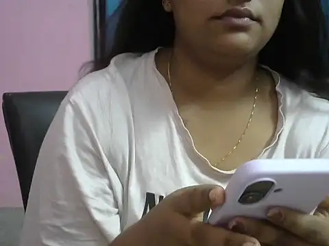 Queenxxx98 online show from October 22, 7:57 pm