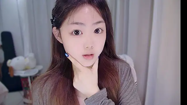 YUANYUAN-A online show from April 9, 12:21 pm