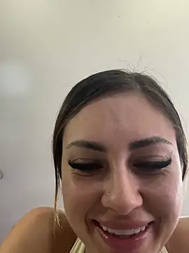 Isabellaa Palacios online show from March 14, 4:56 pm