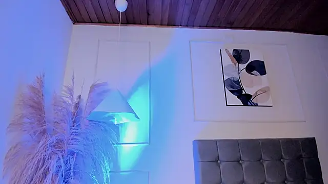 nikolevoshkie  online show from April 13, 7:41 pm