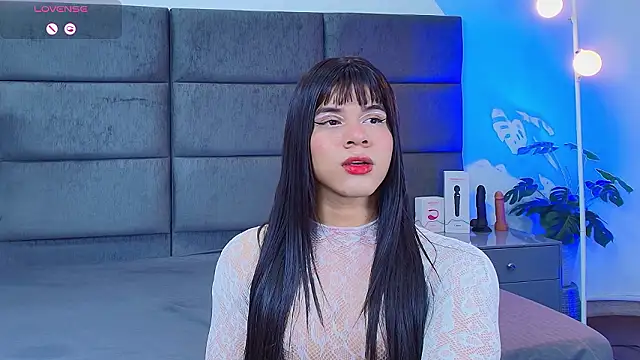 Snapshot of Slenna_Moon chatting on March 7, 12:07 am Slenna Moon online show from March 7, 12:07 am