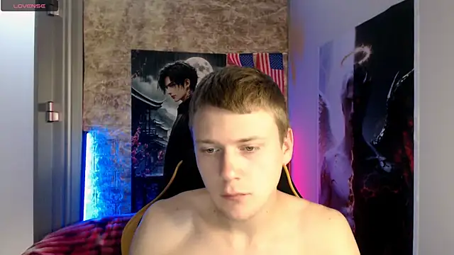 Snapshot of Xavier_Night81 chatting on December 2, 11:37 am Xavier Night81 online show from December 2, 11:37 am