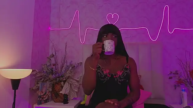 Snapshot of Paulina_Sodi chatting on October 22, 12:38 pm Paulina Sodi online show from October 22, 12:38 pm