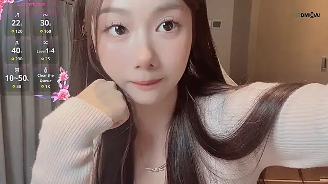 Snapshot of Makinghappymyself_ chatting on November 24, 1:55 pm Makinghappymyself online show from November 24, 1:55 pm