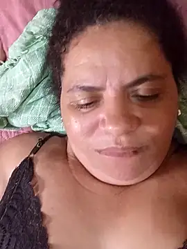 Snapshot of Ravena2290 chatting on October 7, 11:07 am Ravena2290 online show from October 7, 11:07 am