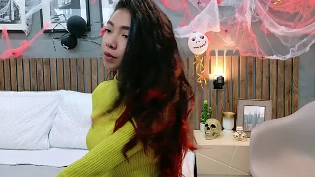 luna roja25 online show from November 4, 1:32 pm