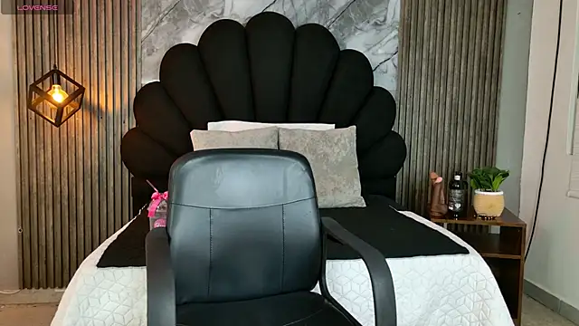 AlahyaPalmerR online show from October 12, 9:14 pm