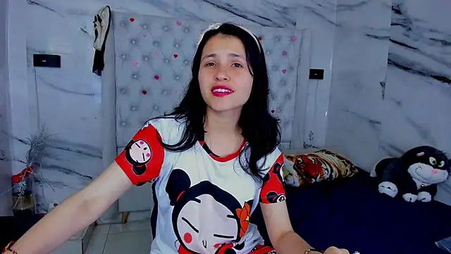 Snapshot of Ari_and_Storm chatting on February 11, 1:10 am Ari and Storm online show from February 11, 1:10 am