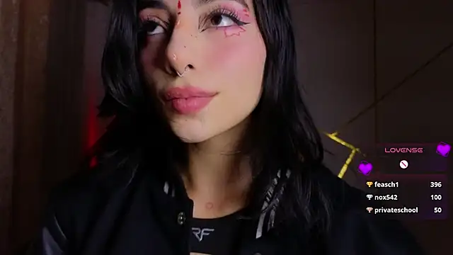 Snapshot of Hollyxx_ chatting on December 3, 12:51 am Hollyxx online show from December 3, 12:51 am