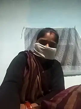 Sheema tyagi online show from November 22, 8:30 pm