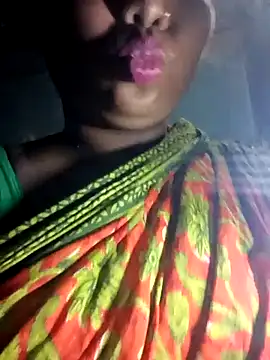 Snapshot of gulapi-gulistan180 chatting on September 10, 6:19 pm gulapi-gulistan180 online show from September 10, 6:19 pm