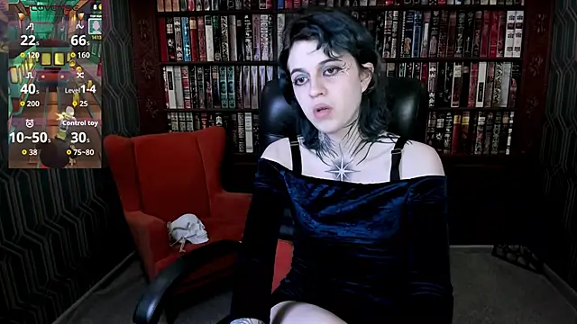 NoelleGothicShadow online show from June 4, 11:44 pm