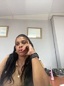 031bubbles online show from March 4, 6:52 am