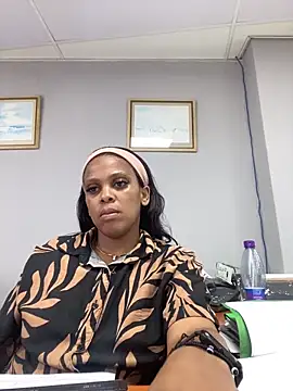 031bubbles online show from April 14, 12:11 pm