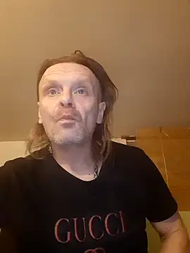 Kuba Gd online show from December 31, 12:11 am