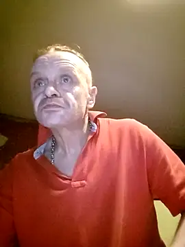 Snapshot of Kuba_Gd chatting on December 18, 2:17 am Kuba Gd online show from December 18, 2:17 am