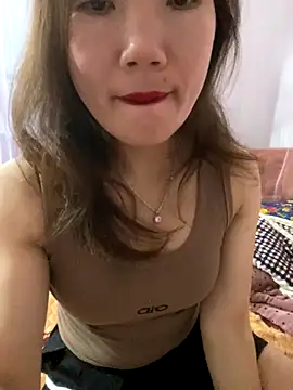 Pyy07 online show from November 25, 6:46 am