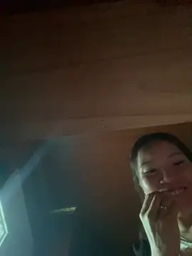 Snapshot of Pyy07 chatting on February 7, 2:59 am Pyy07 online show from February 7, 2:59 am