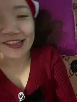 Snapshot of Pyy07 chatting on February 17, 4:53 am Pyy07 online show from February 17, 4:53 am