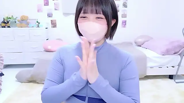 Hinata Sun online show from March 18, 12:08 pm