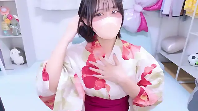 Snapshot of Hinata_Sun chatting on July 15, 11:48 am Hinata Sun online show from July 15, 11:48 am