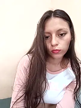 Snapshot of Lahila_ chatting on December 22, 1:30 pm Lahila online show from December 22, 1:30 pm