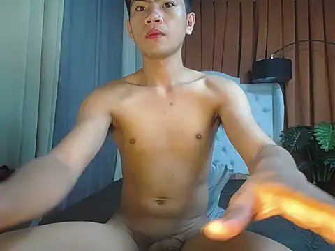 alex cummer online show from January 6, 8:01 pm