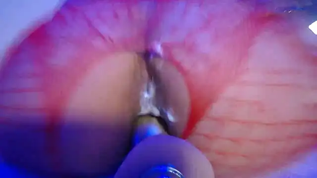 Missy Aprill online show from December 3, 12:14 pm