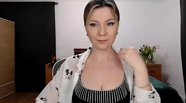 ParadiseAlina online show from January 20, 7:14 pm