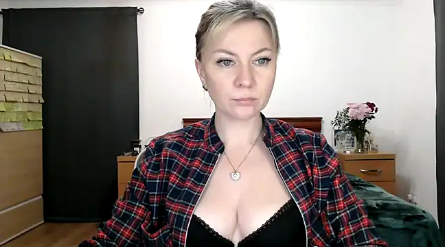 ParadiseAlina online show from February 10, 6:24 pm