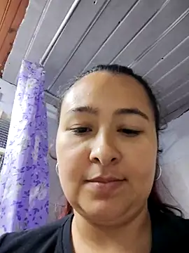 Snapshot of Freyacooper chatting on September 25, 2:04 am Freyacooper online show from September 25, 2:04 am