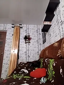 Lietta  online show from November 9, 2:04 pm