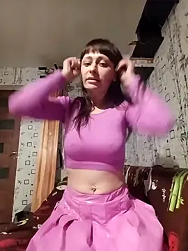 Snapshot of Lietta_ chatting on February 10, 7:07 pm Lietta online show from February 10, 7:07 pm