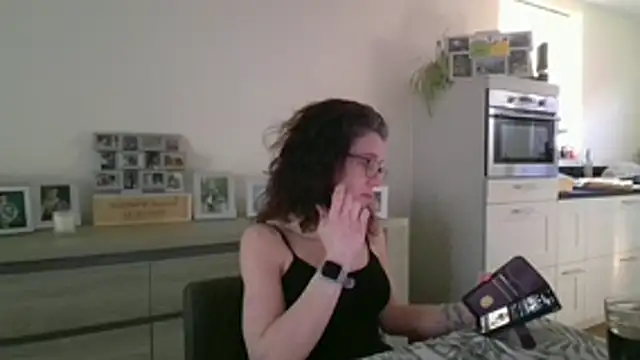 JezebelDutch online show from January 16, 1:48 pm