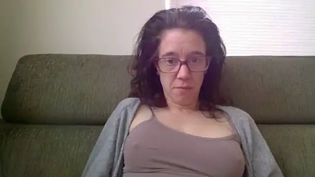 JezebelDutch online show from February 5, 12:10 pm