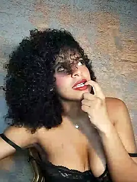 Snapshot of SheyLopez chatting on June 22, 3:25 am SheyLopez online show from June 22, 3:25 am